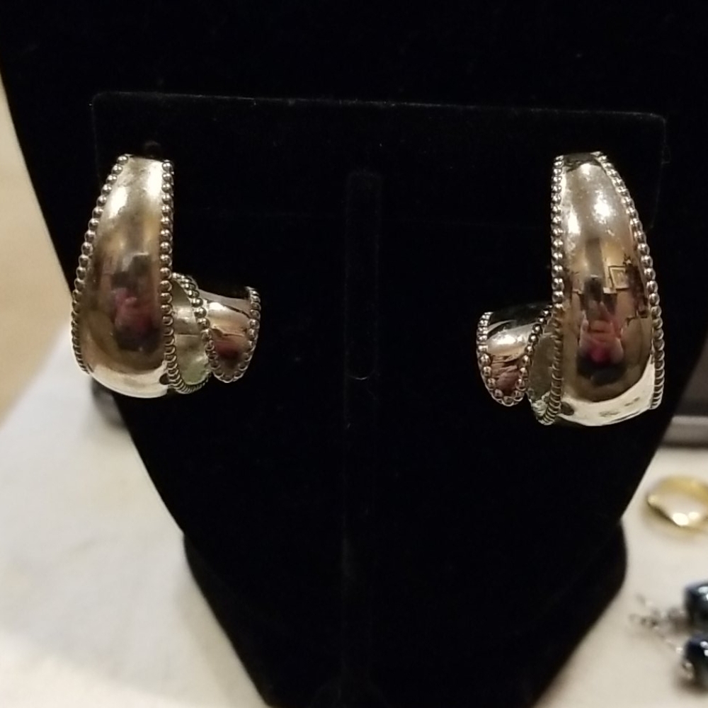 Silver spiral earrings